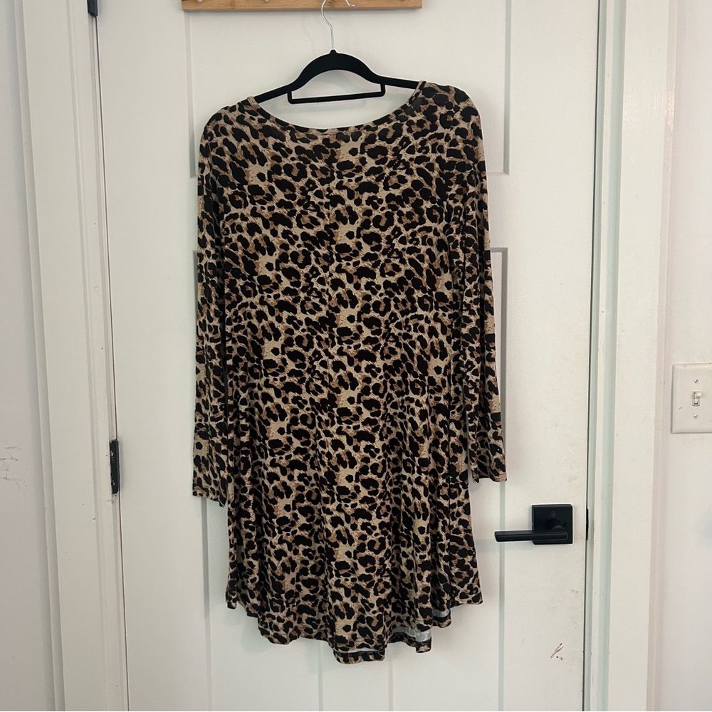 Dearcase Leopard Print Top